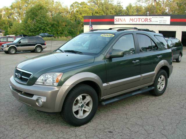 2004 Kia Sorento Unknown