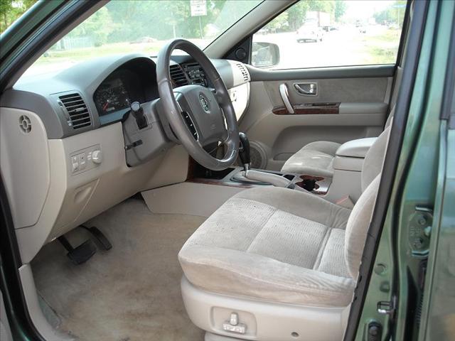 2004 Kia Sorento SE