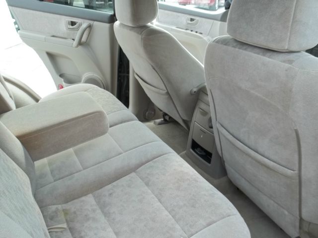 2004 Kia Sorento Crew Cab 126.0 WB 1SC LS Z85