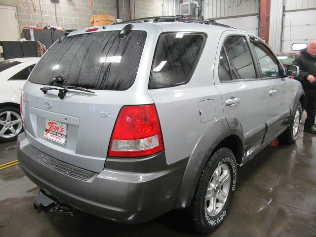 2004 Kia Sorento For Passenger W/ Limited Mobility