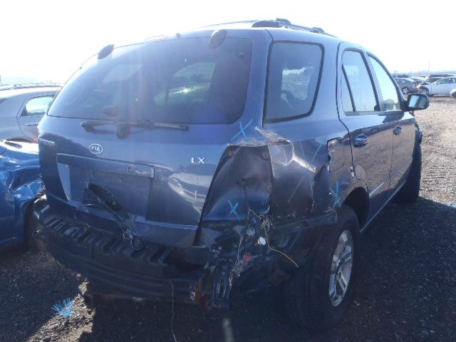 2004 Kia Sorento LS Truck