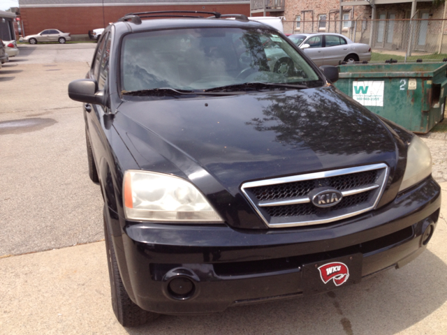 2004 Kia Sorento 4x4 Styleside Lariat