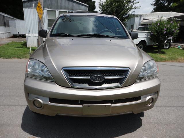 2004 Kia Sorento Elk Conversion Van