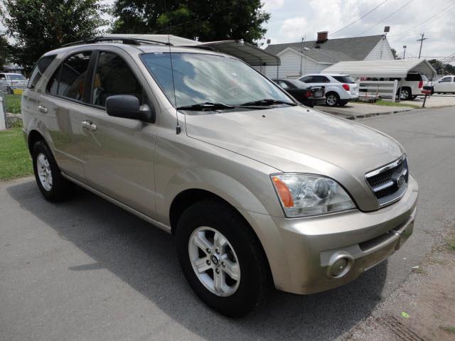2004 Kia Sorento Elk Conversion Van