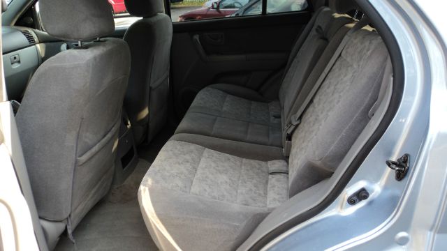 2005 Kia Sorento 4x4 Styleside Lariat