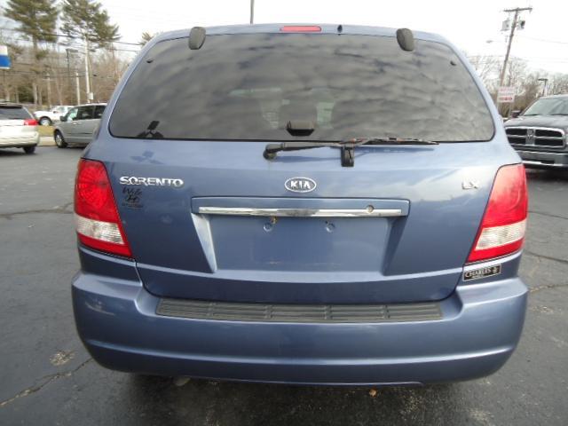 2005 Kia Sorento Elk Conversion Van