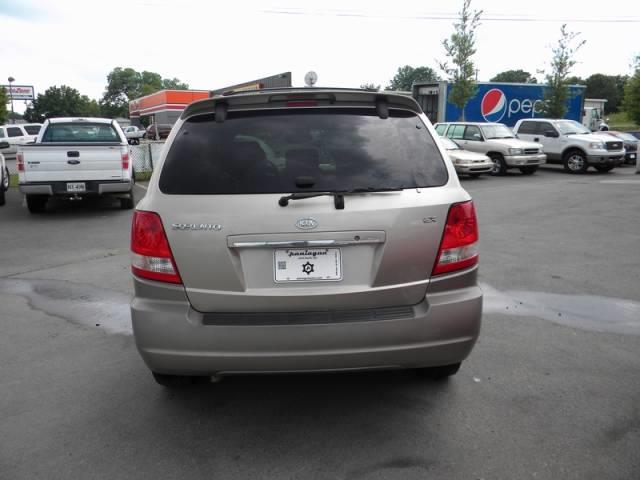2005 Kia Sorento Open-top
