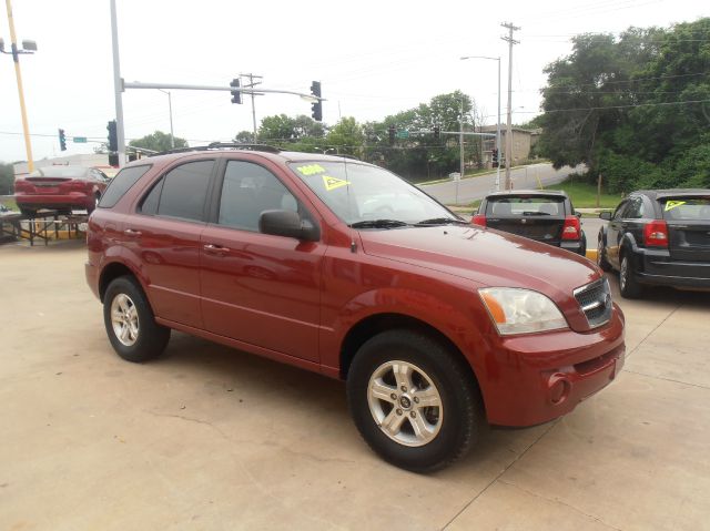 2005 Kia Sorento 4x4 Styleside Lariat