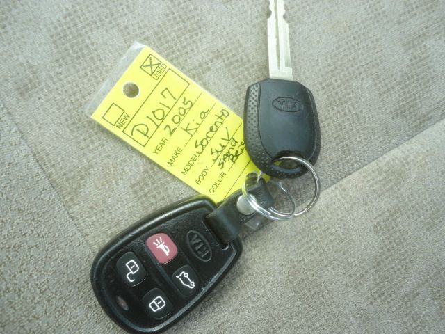 2005 Kia Sorento Unknown