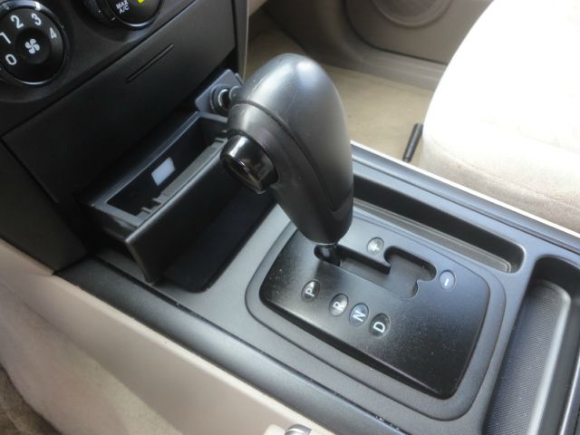 2005 Kia Sorento Unknown