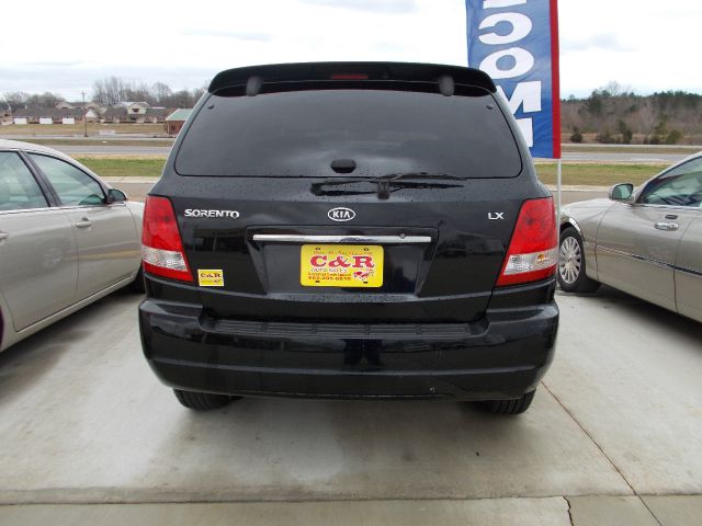 2005 Kia Sorento 4x4 Styleside Lariat