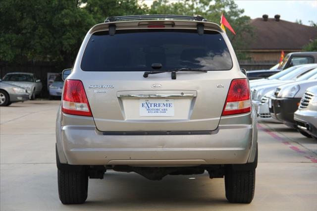 2005 Kia Sorento Unknown