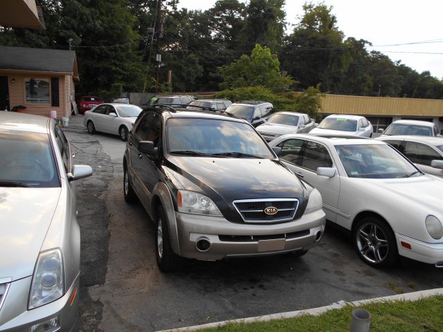 2005 Kia Sorento Crew Cab 126.0 WB 1SC LS Z85