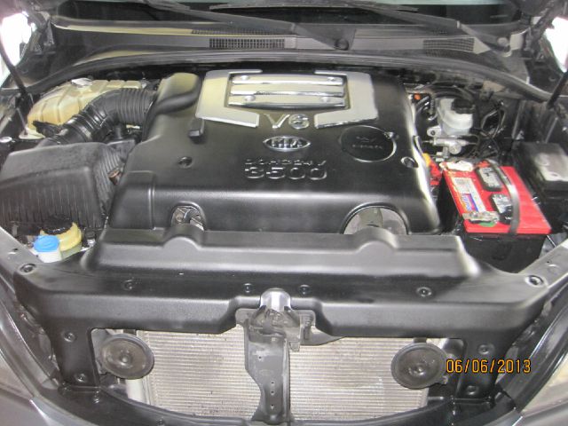 2005 Kia Sorento Crew Cab 126.0 WB 1SC LS Z85