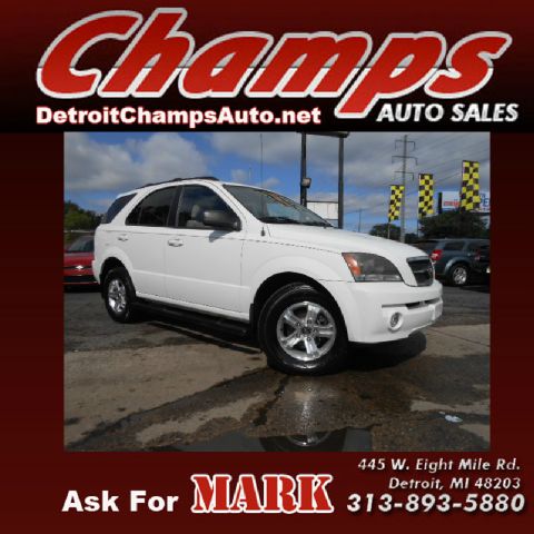 2005 Kia Sorento LS Truck