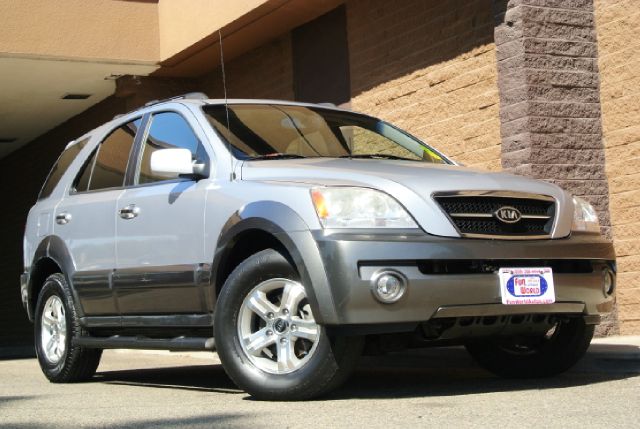 2005 Kia Sorento CREW CAB