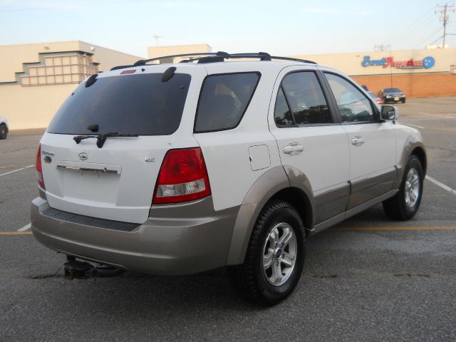 2005 Kia Sorento CREW CAB