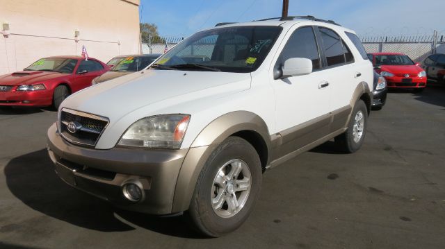 2006 Kia Sorento Crew Cab 126.0 WB 1SC LS Z85