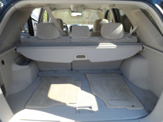 2006 Kia Sorento LS Truck