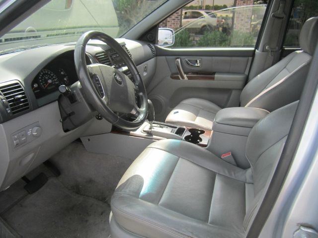 2006 Kia Sorento Crew Cab 126.0 WB 1SC LS Z85