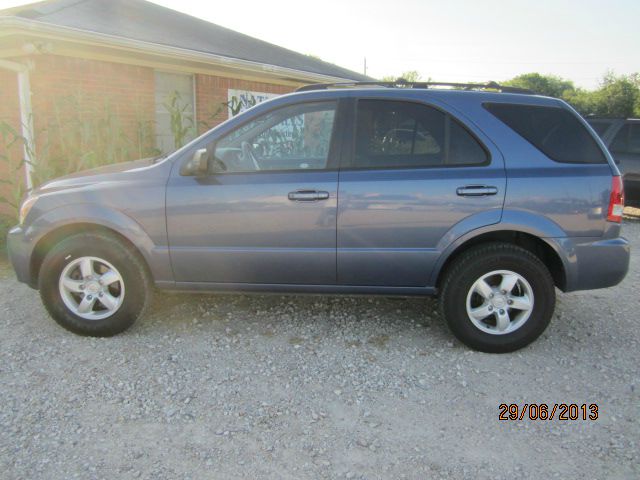 2006 Kia Sorento Crew Cab 126.0 WB 1SC LS Z85