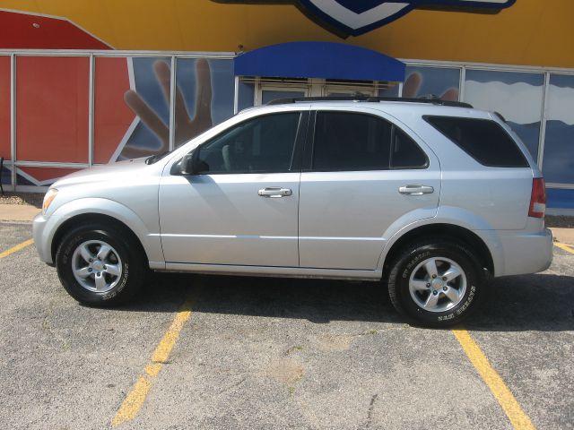 2006 Kia Sorento Crew Cab 126.0 WB 1SC LS Z85