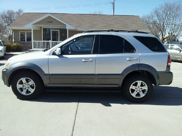 2006 Kia Sorento Crew Cab 126.0 WB 1SC LS Z85