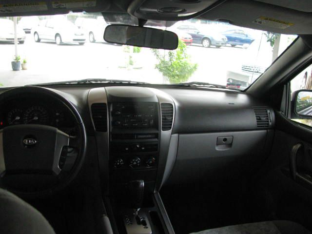 2006 Kia Sorento 4x4 Styleside Lariat