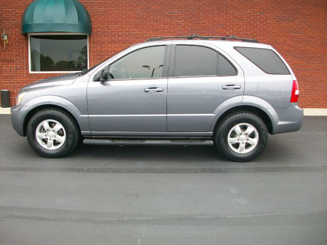 2007 Kia Sorento 4x4 Styleside Lariat