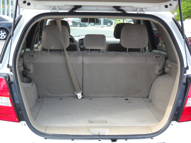 2007 Kia Sorento LS Truck