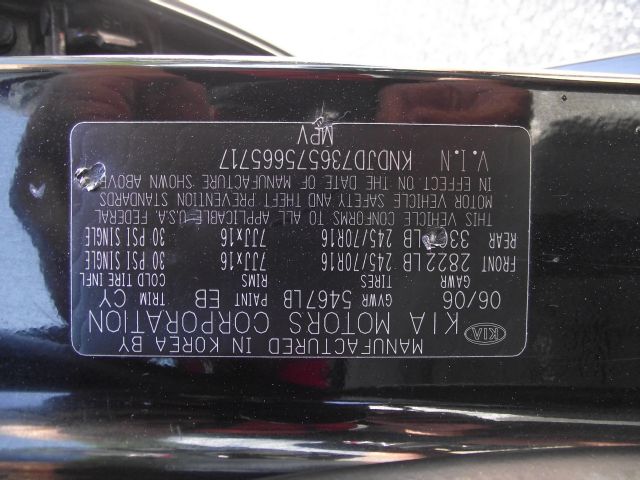 2007 Kia Sorento Crew Cab 126.0 WB 1SC LS Z85