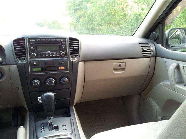 2007 Kia Sorento 4dr Sdn V6 CVT 3.5 SE Sedan