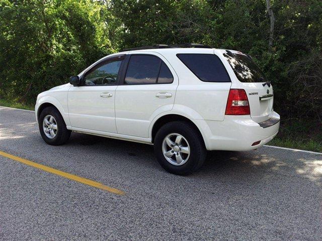 2007 Kia Sorento 4dr Sdn V6 CVT 3.5 SE Sedan