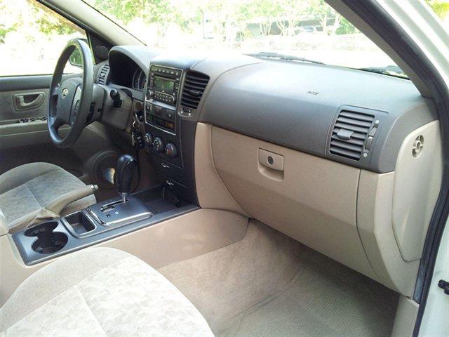 2007 Kia Sorento 4dr Sdn V6 CVT 3.5 SE Sedan