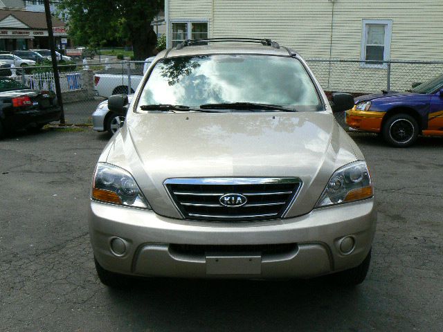 2007 Kia Sorento LS Truck