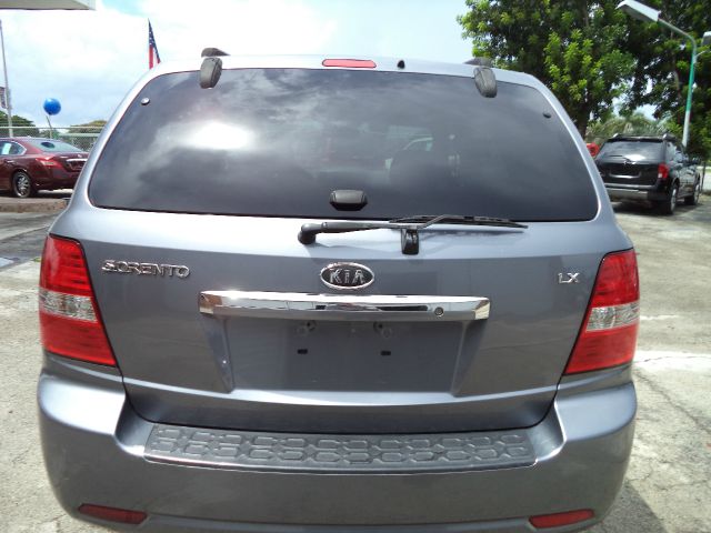2008 Kia Sorento Base