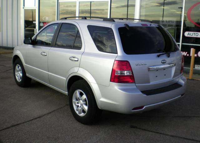 2008 Kia Sorento Elk Conversion Van