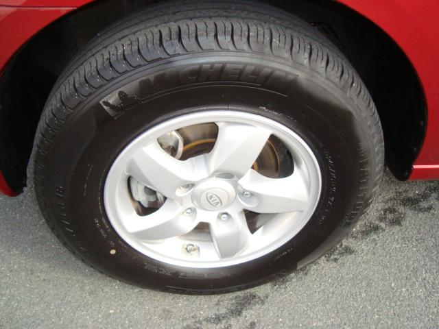 2008 Kia Sorento Elk Conversion Van