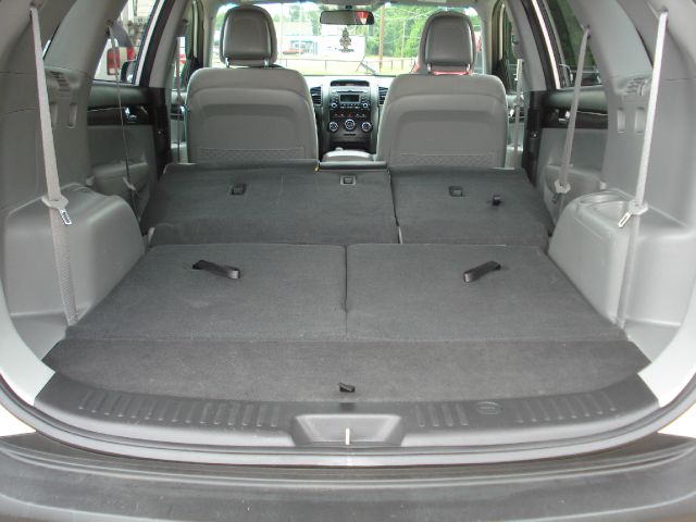 2011 Kia Sorento 4x4 Styleside Lariat