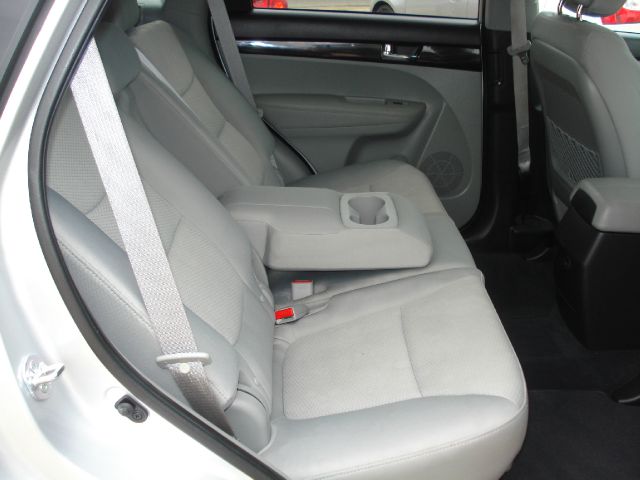 2011 Kia Sorento 4x4 Styleside Lariat