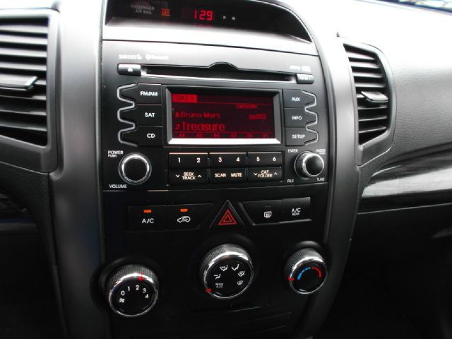 2011 Kia Sorento 2dr Spyder GS