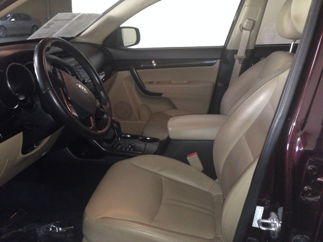 2011 Kia Sorento Crew Cab 126.0 WB 1SC LS Z85