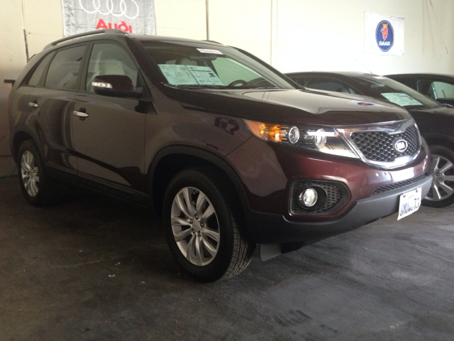 2011 Kia Sorento Crew Cab 126.0 WB 1SC LS Z85