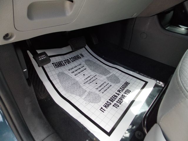 2011 Kia Sorento 4x4 Styleside Lariat