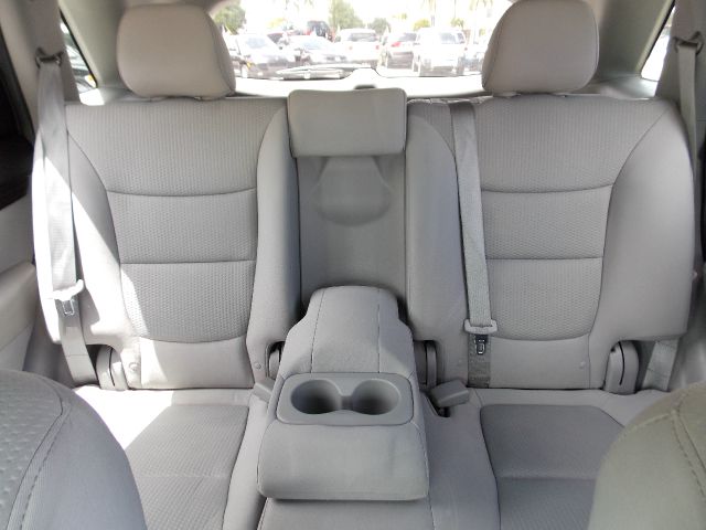 2011 Kia Sorento 4x4 Styleside Lariat