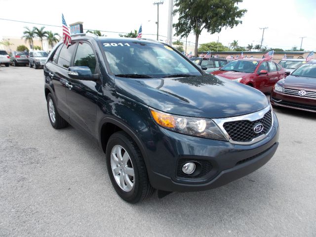 2011 Kia Sorento 4x4 Styleside Lariat