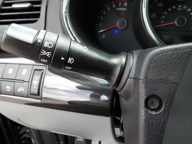 2011 Kia Sorento 4x4 Styleside Lariat