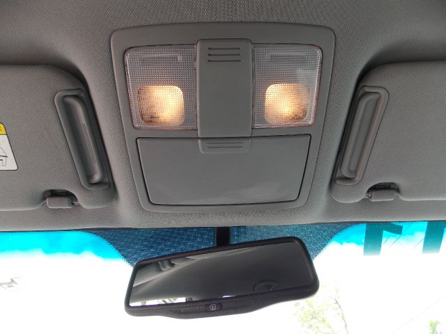 2011 Kia Sorento 4x4 Styleside Lariat