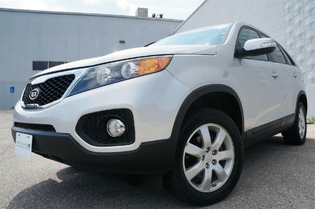 2011 Kia Sorento Elk Conversion Van