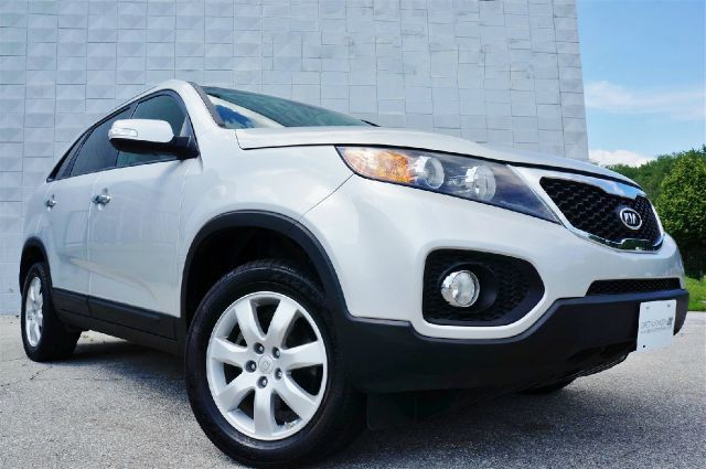 2011 Kia Sorento Elk Conversion Van